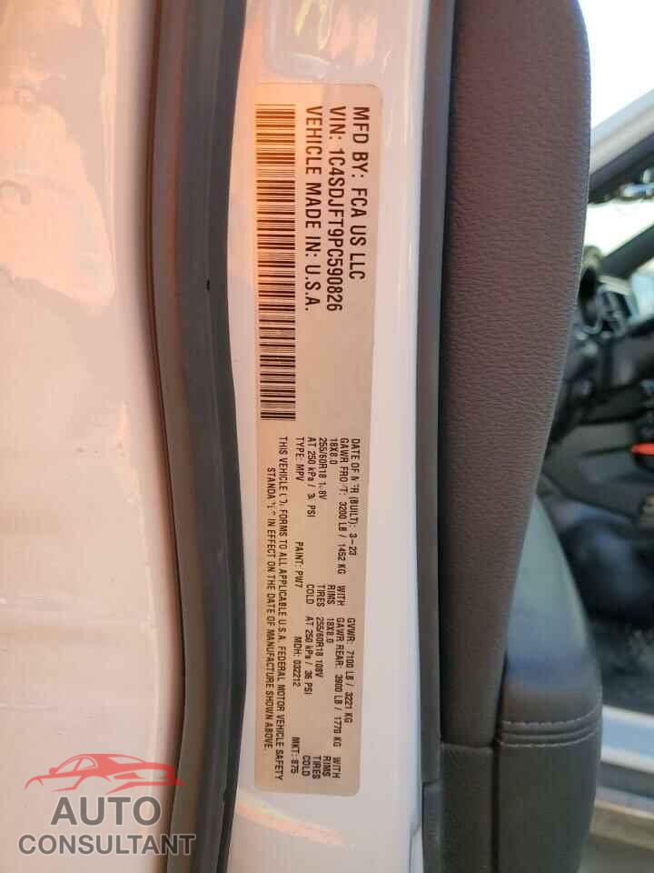 DODGE DURANGO 2023 - 1C4SDJFT9PC590826