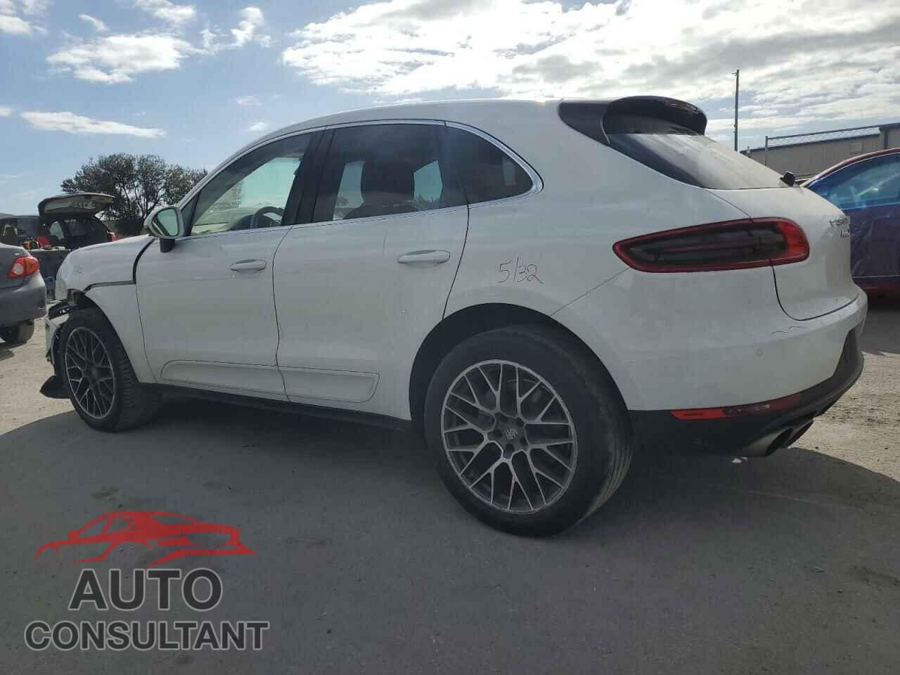 PORSCHE MACAN 2015 - WP1AB2A57FLB67790