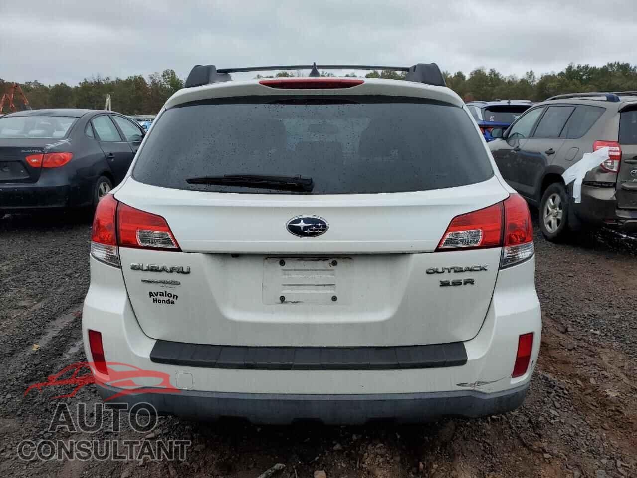 SUBARU OUTBACK 2014 - 4S4BRDMC4E2324585