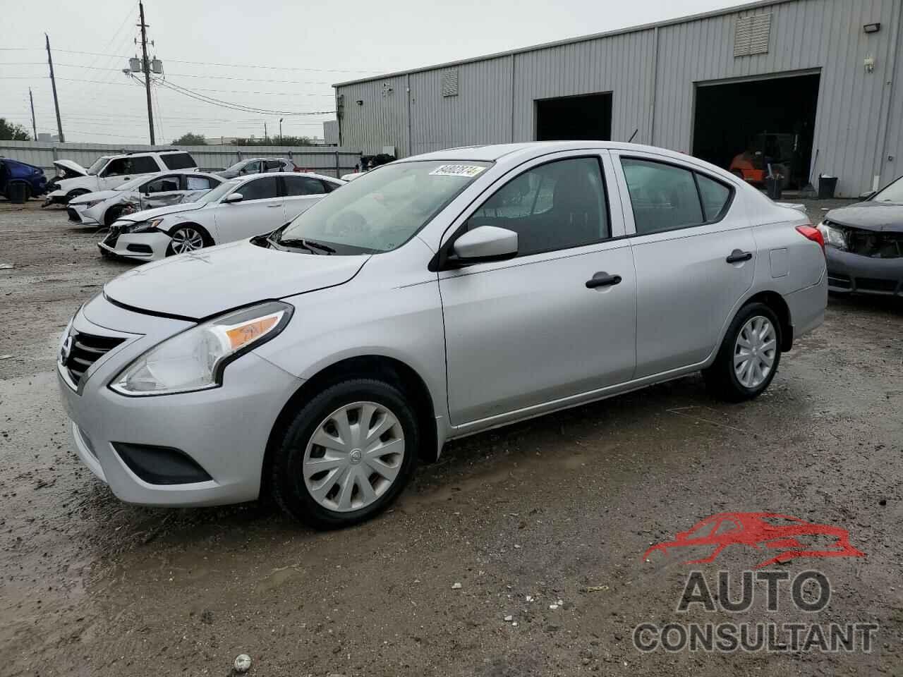 NISSAN VERSA 2018 - 3N1CN7AP4JL807616