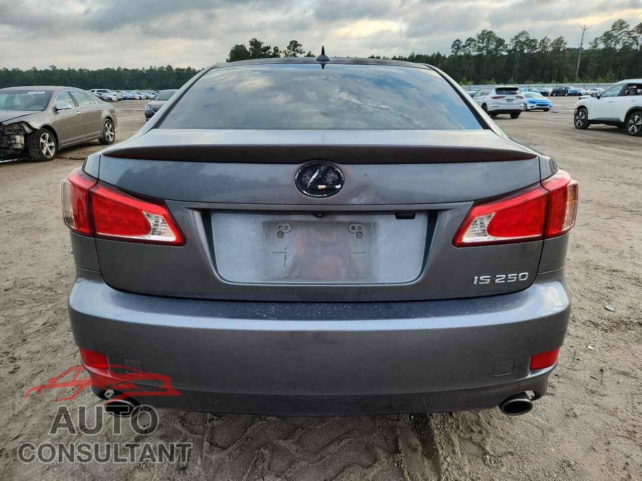 LEXUS IS 2012 - JTHBF5C27C5183856