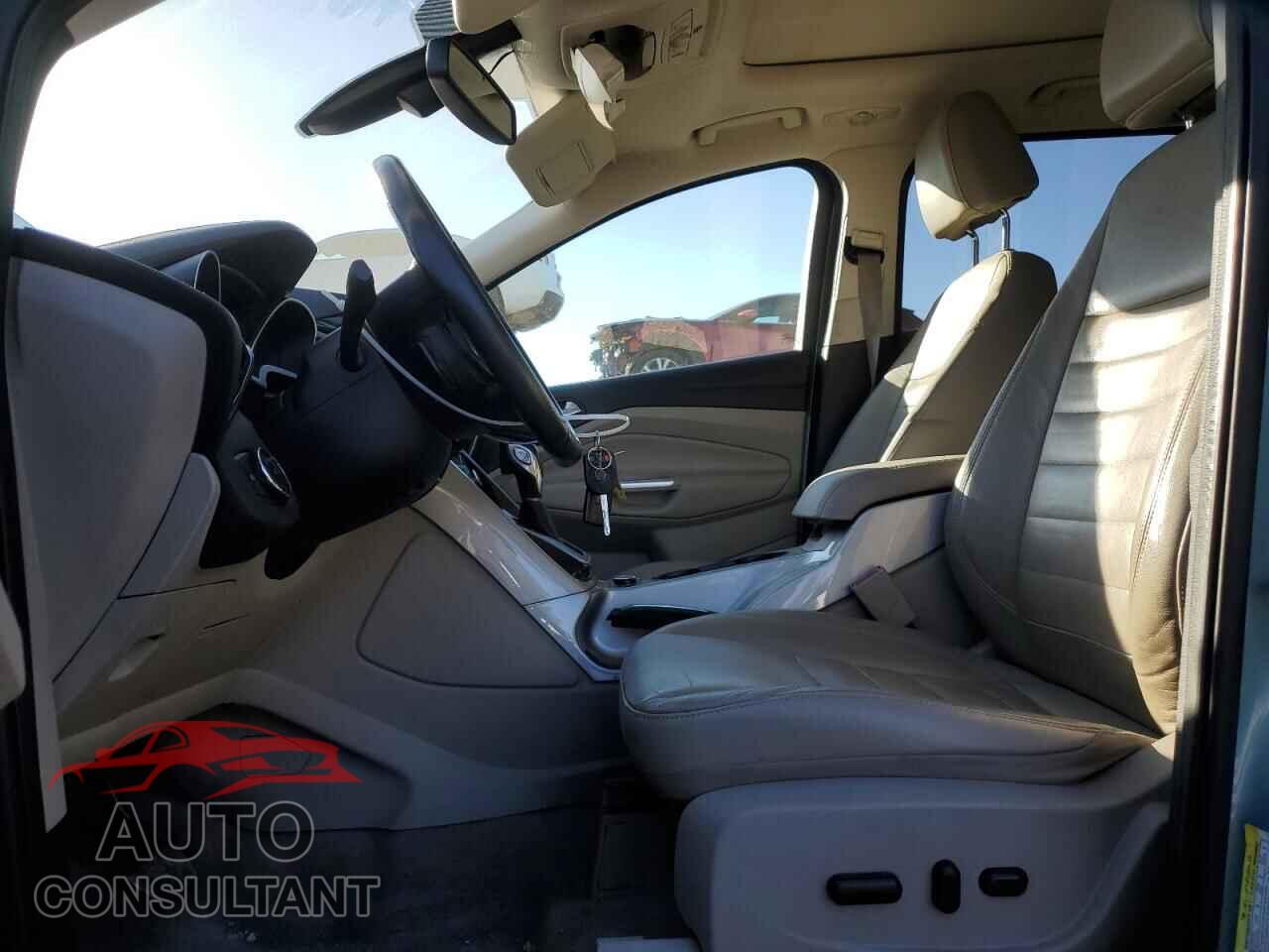FORD ESCAPE 2013 - 1FMCU9H95DUA56616