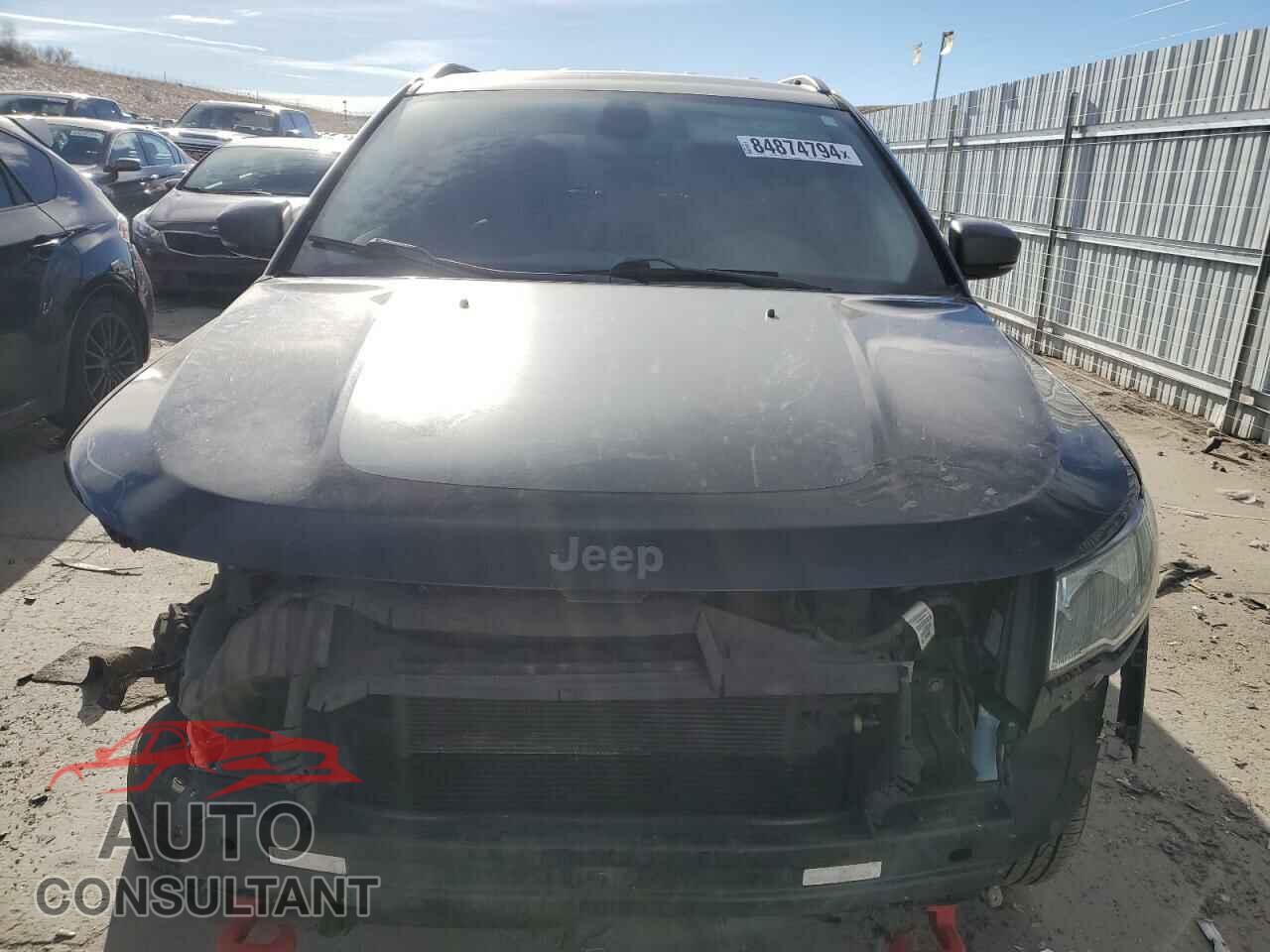 JEEP COMPASS 2019 - 3C4NJDDB8KT661903