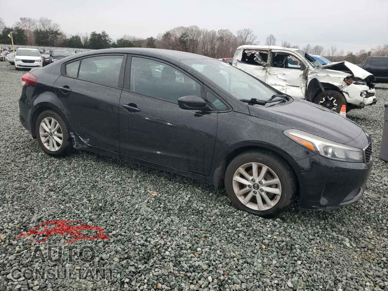 KIA FORTE 2017 - 3KPFL4A70HE030347