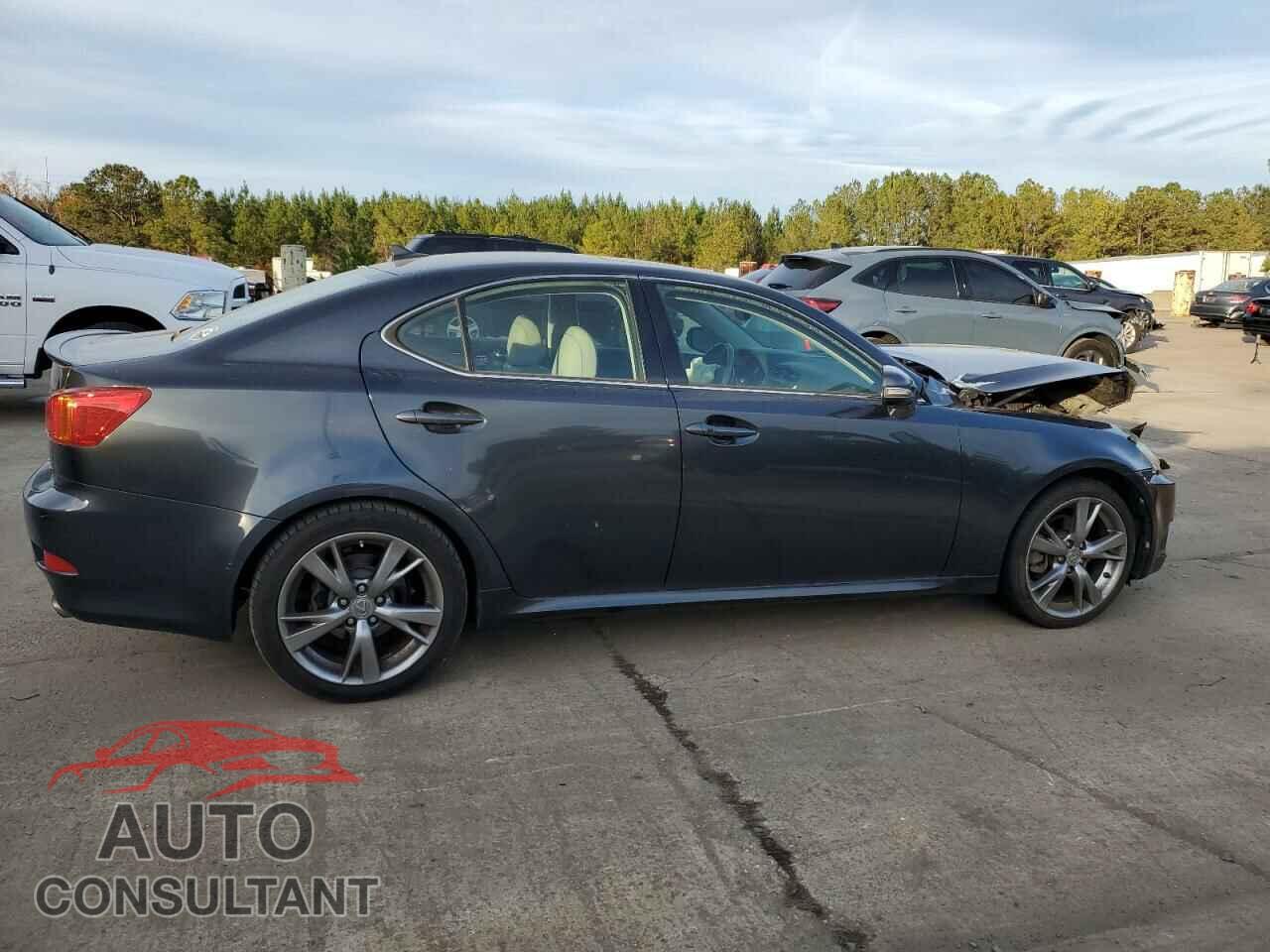 LEXUS IS 2010 - JTHBF5C28A5125882