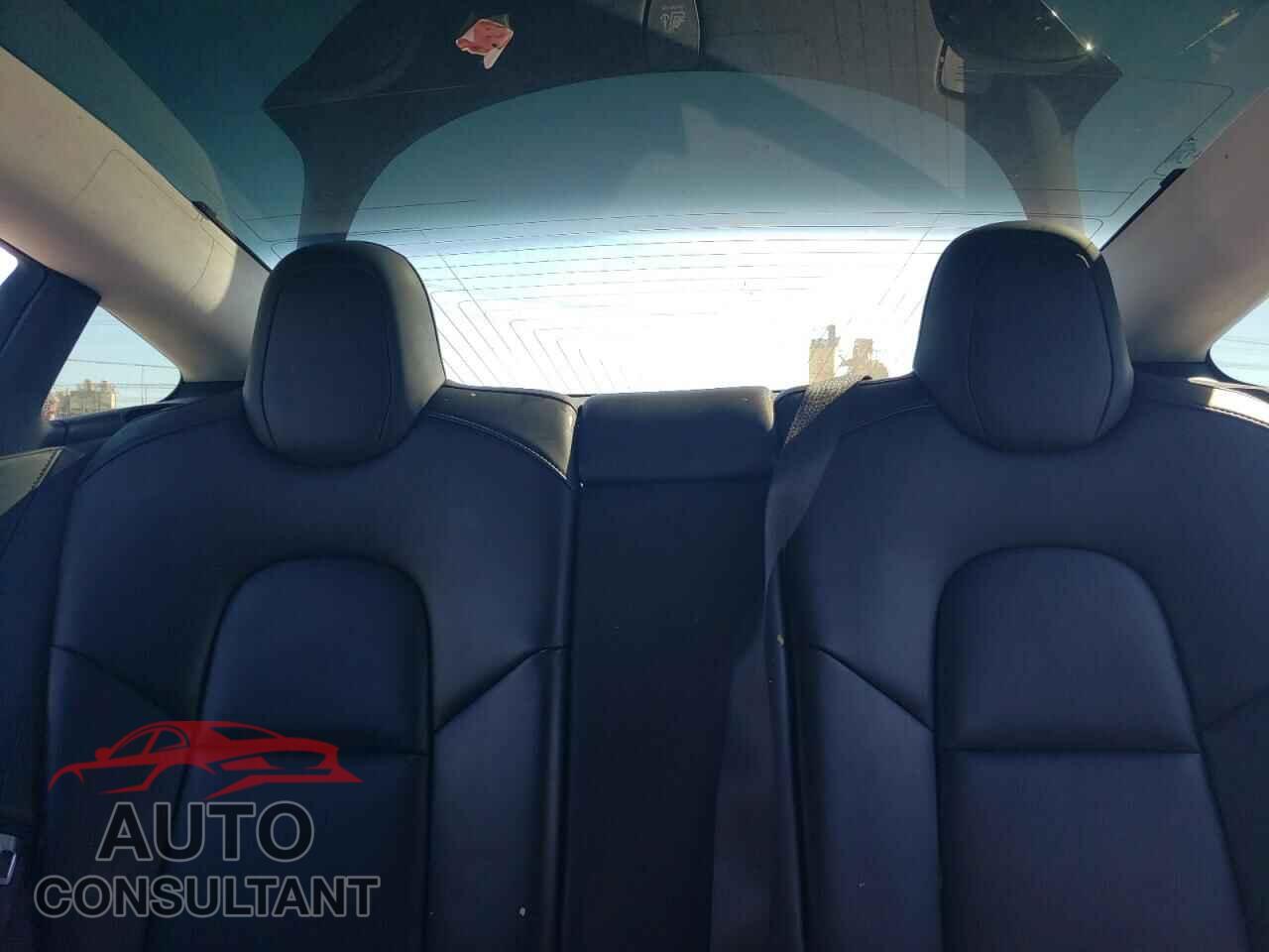 TESLA MODEL 3 2017 - 5YJ3E1EA4HF002319