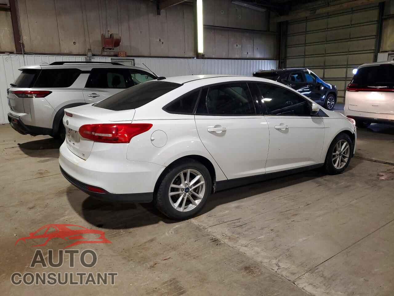 FORD FOCUS 2017 - 1FADP3F23HL315527