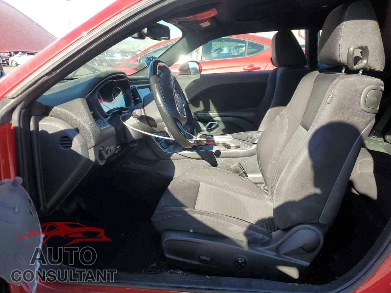 DODGE CHALLENGER 2015 - 2C3CDZAT5FH723737