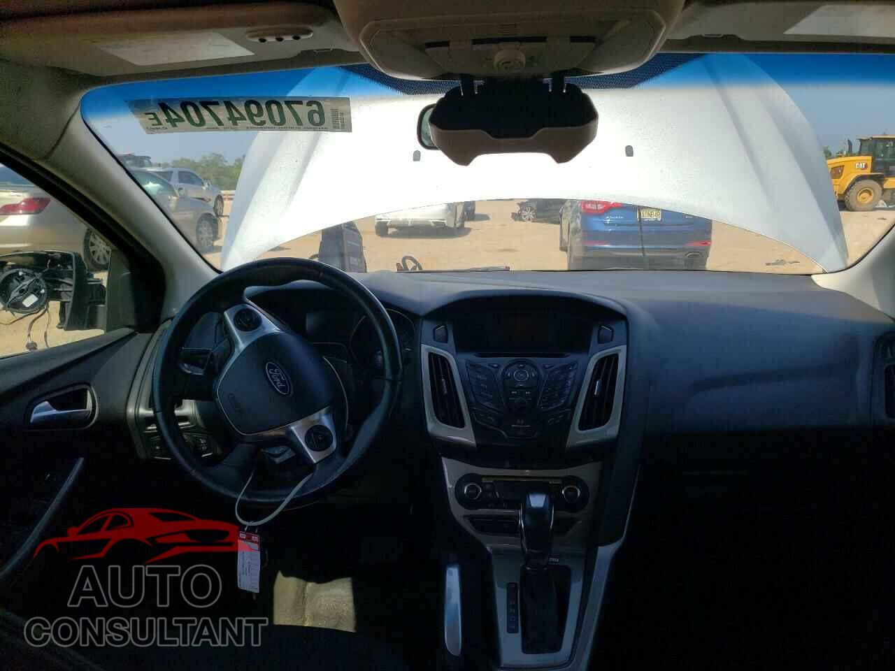 FORD FOCUS 2012 - 1FAHP3H28CL465527