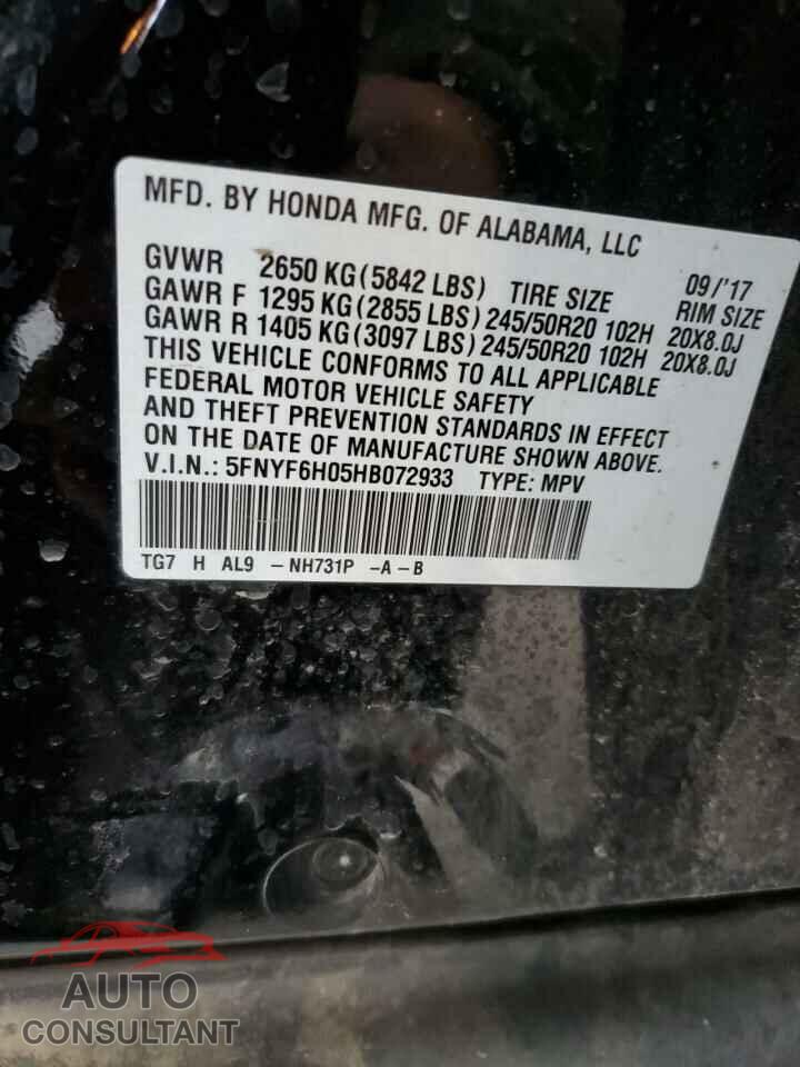 HONDA PILOT 2017 - 5FNYF6H05HB072933