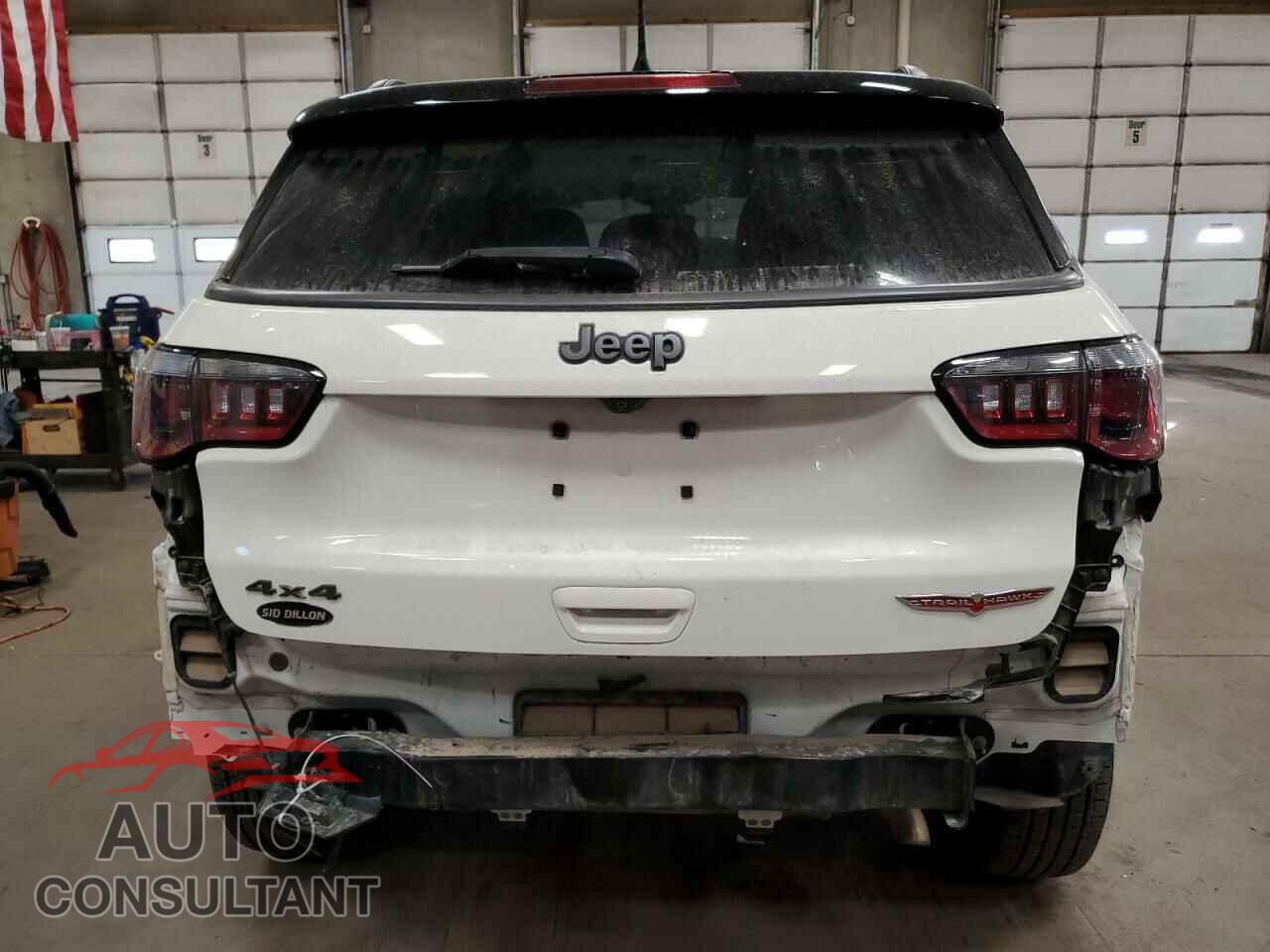 JEEP COMPASS 2019 - 3C4NJDDB7KT601496