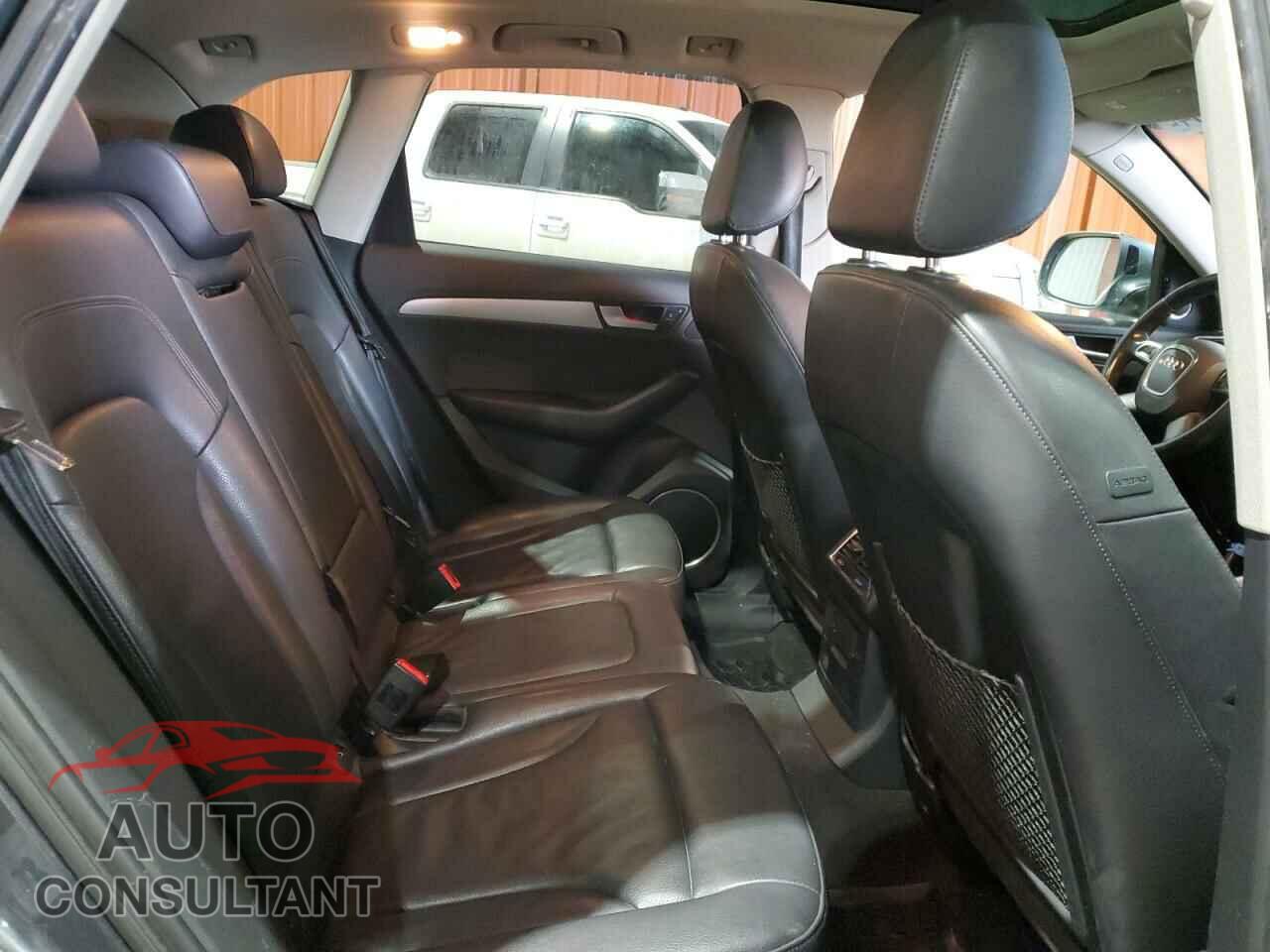 AUDI Q5 2012 - WA1VFCFP7CA104052