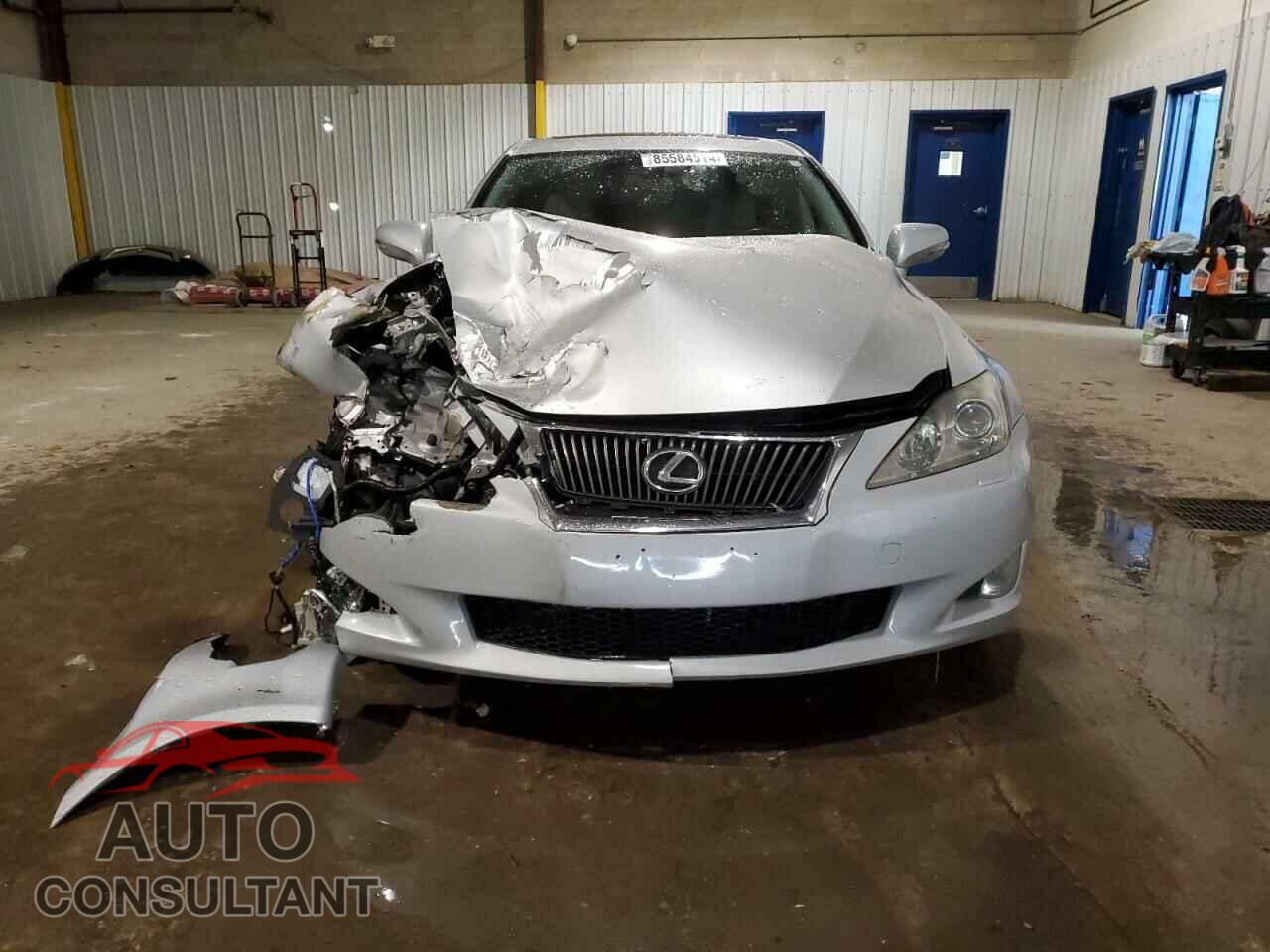 LEXUS IS 2010 - JTHCF5C23A5036029
