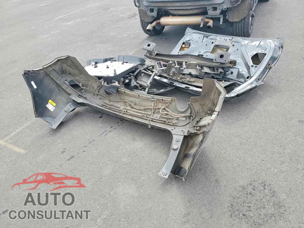 FORD ESCAPE 2017 - 1FMCU9JD0HUB61570