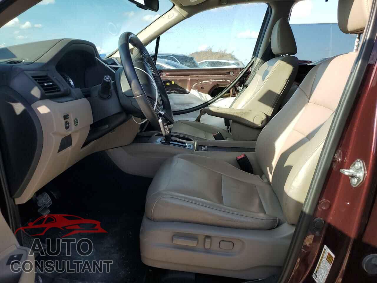 HONDA PILOT 2017 - 5FNYF5H86HB031954