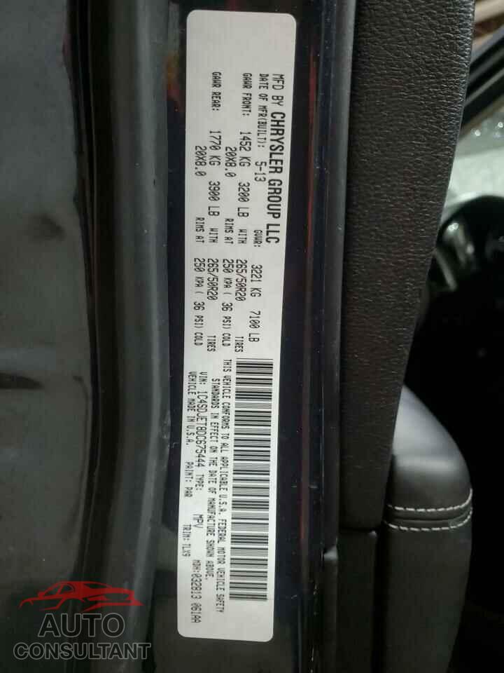 DODGE DURANGO 2013 - 1C4SDJET8DC675444