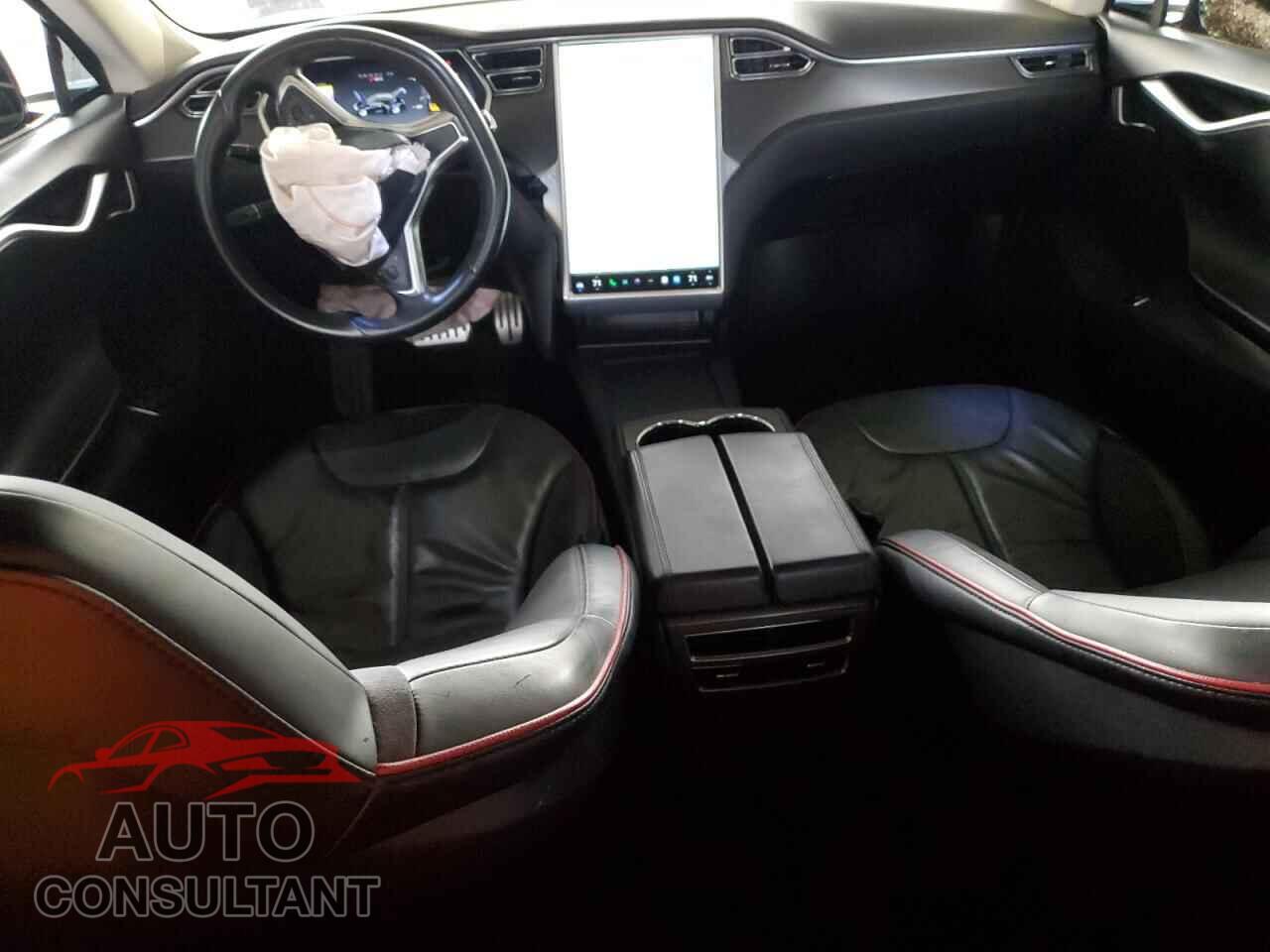 TESLA MODEL S 2013 - 5YJSA1CP0DFP08227