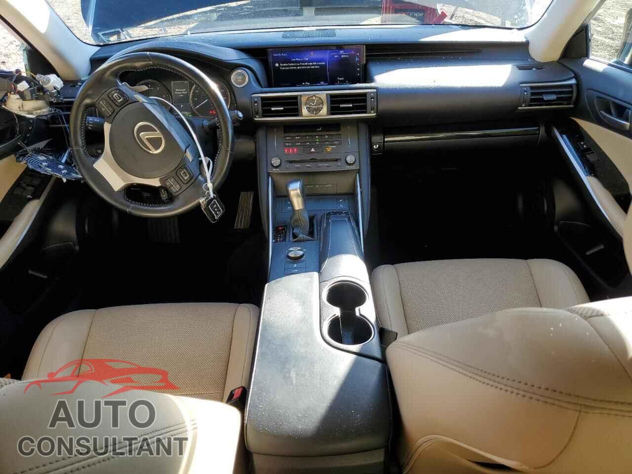 LEXUS IS 2019 - JTHC81D29K5035129