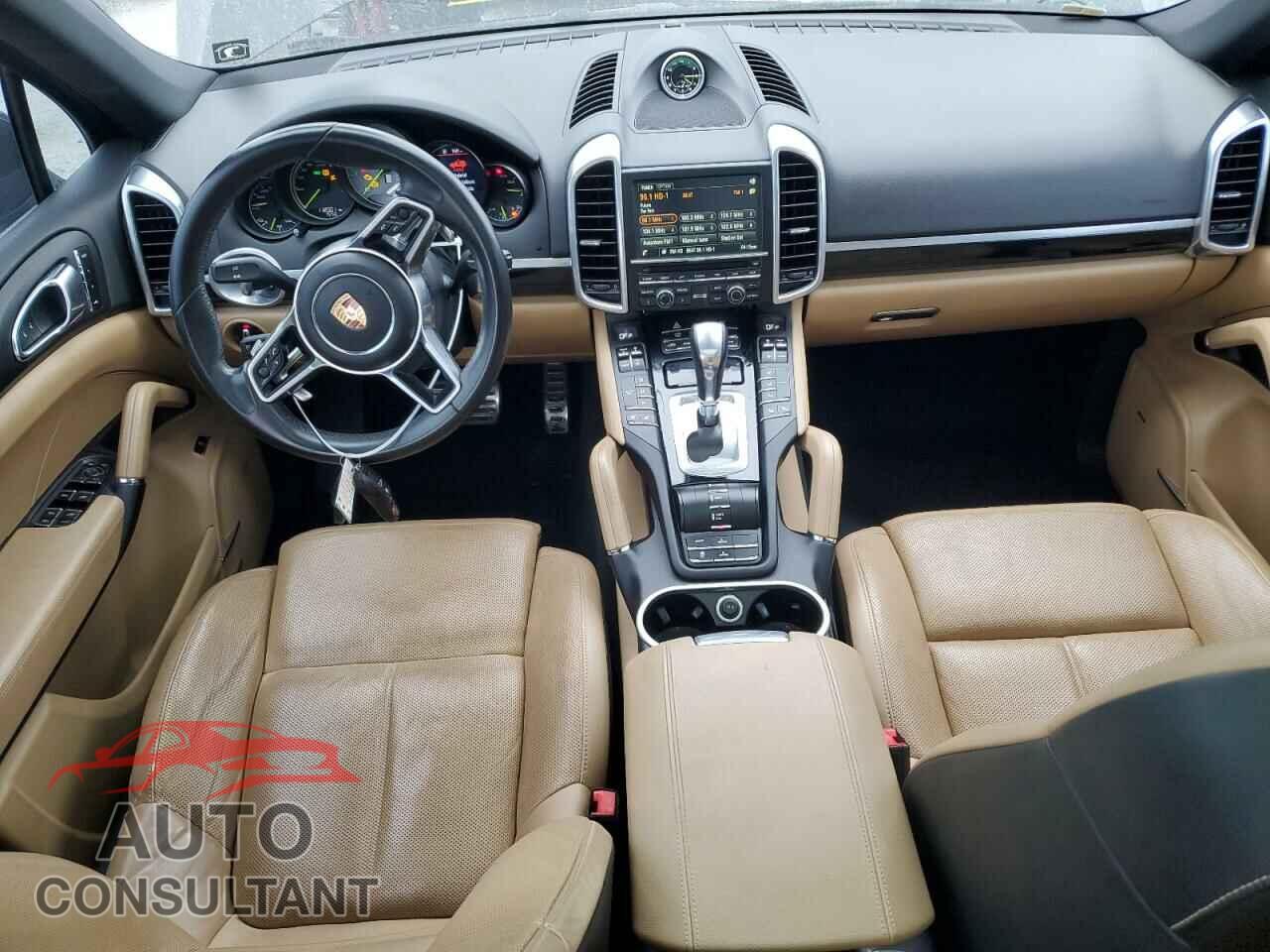 PORSCHE CAYENNE 2016 - WP1AE2A24GLA61845