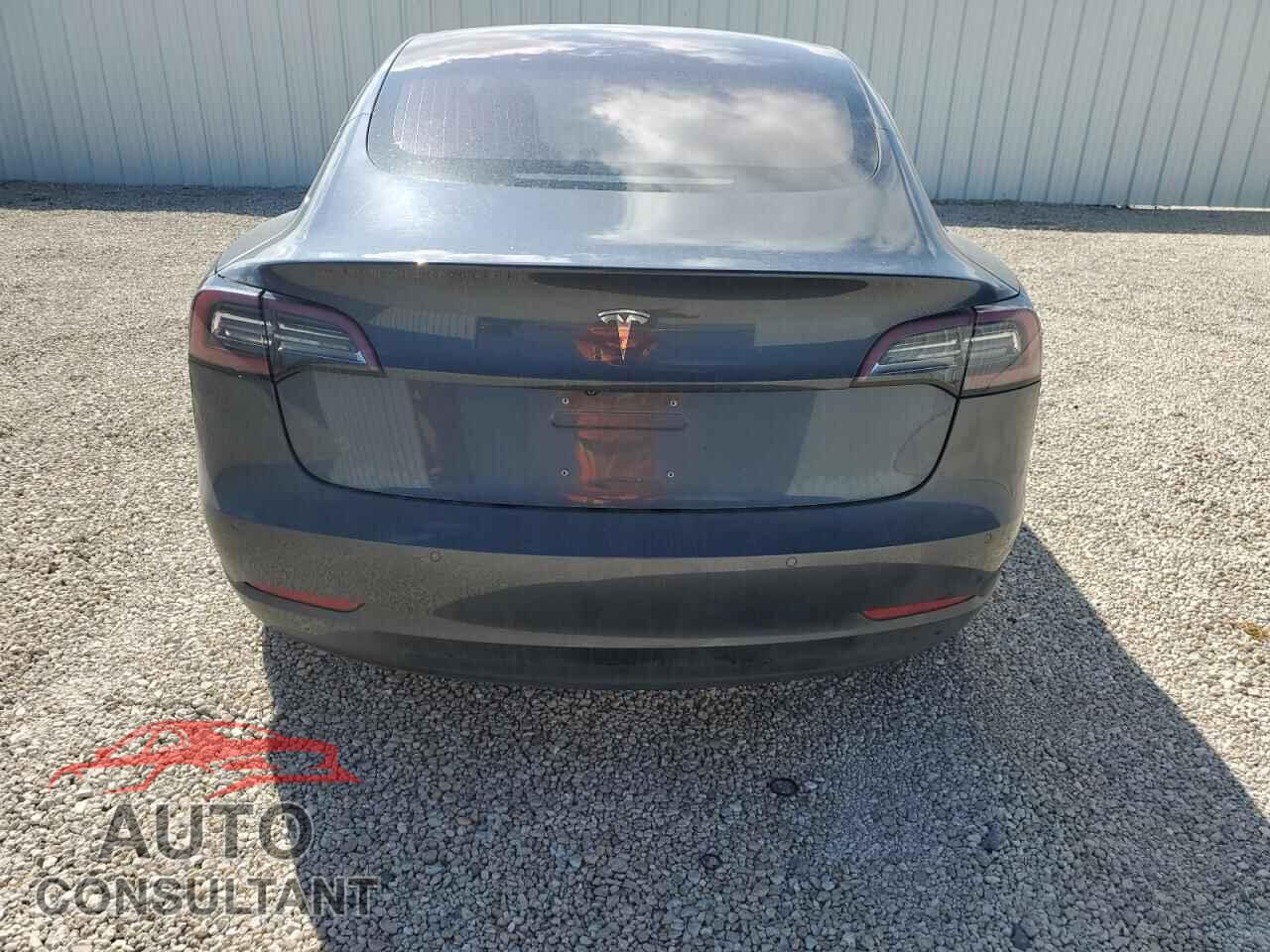 TESLA MODEL 3 2018 - 5YJ3E1EA8JF046412