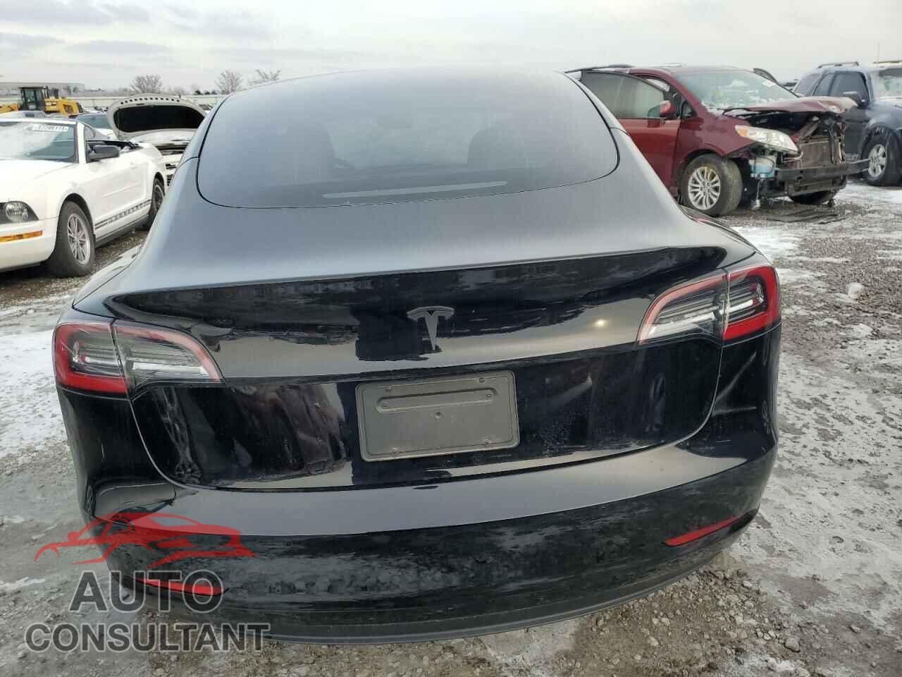 TESLA MODEL 3 2022 - 5YJ3E1EA0NF353918