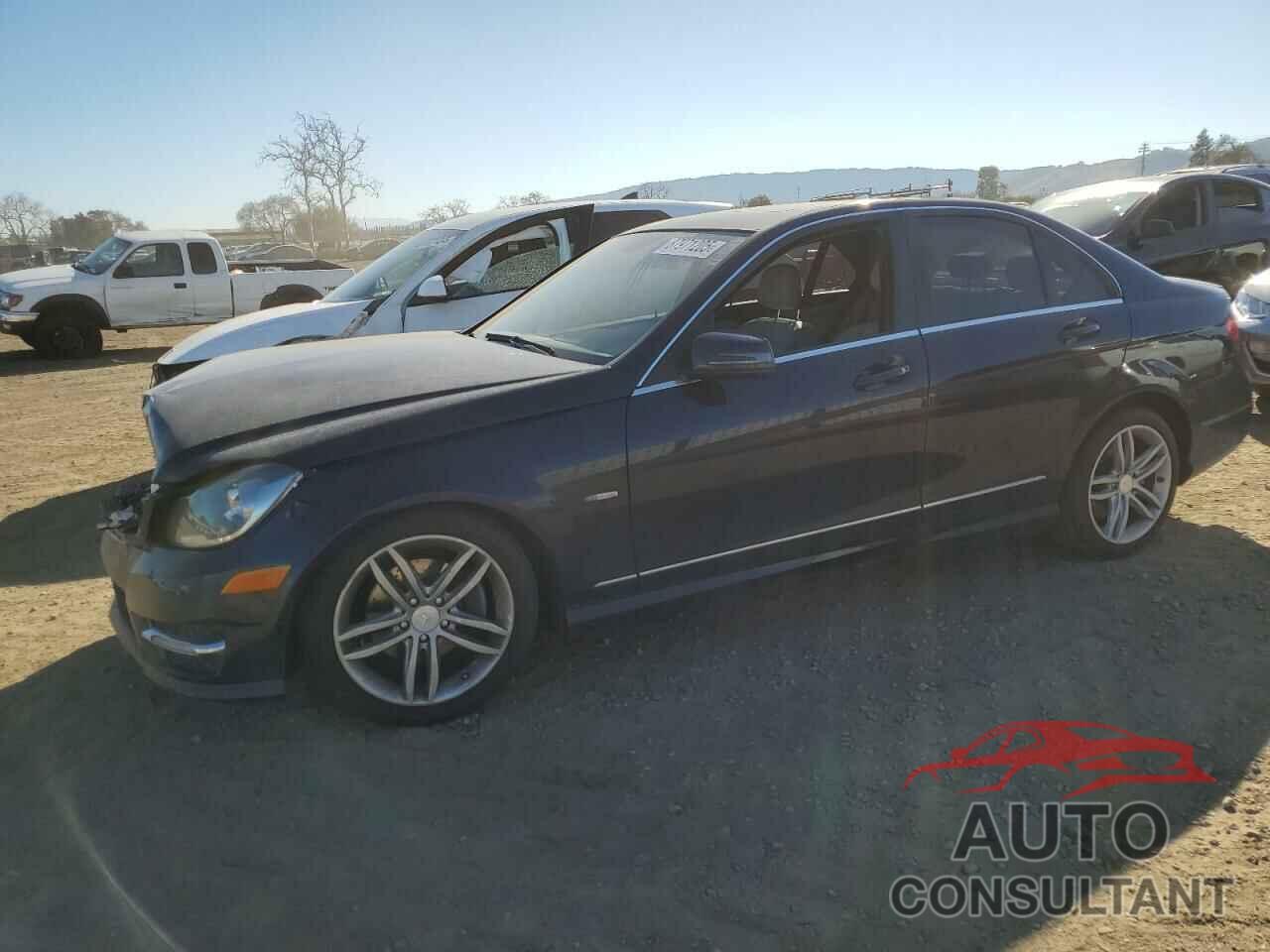 MERCEDES-BENZ C-CLASS 2012 - WDDGF4HB8CA605060