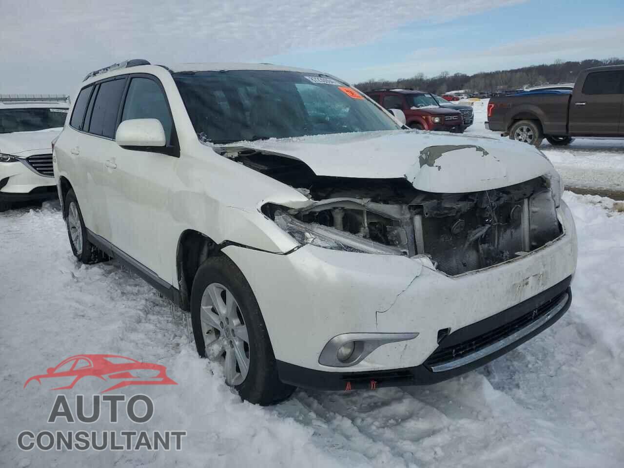 TOYOTA HIGHLANDER 2013 - 5TDBK3EH8DS245554