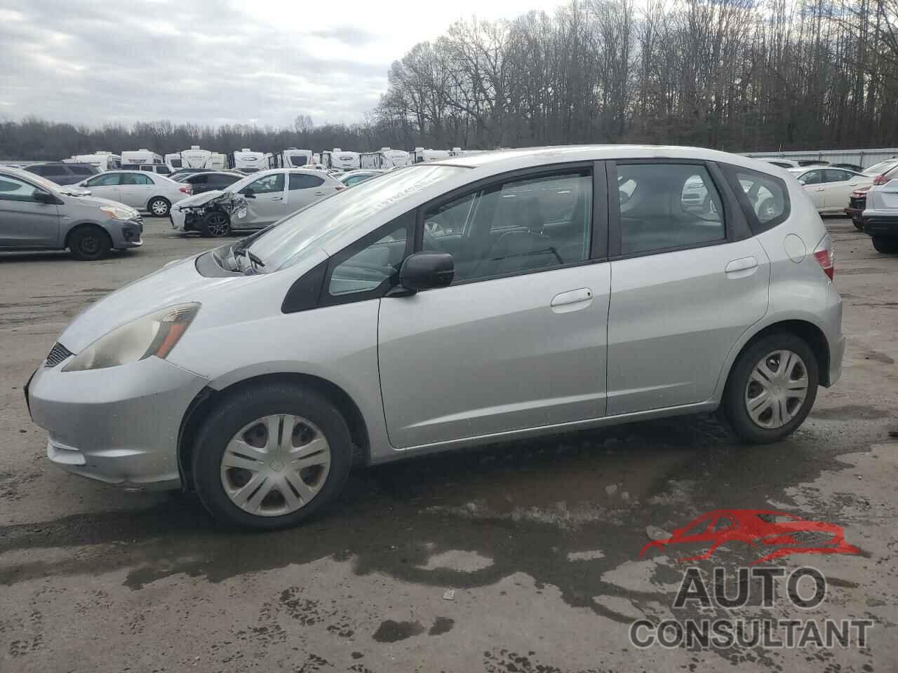 HONDA FIT 2011 - JHMGE8H34BS009805