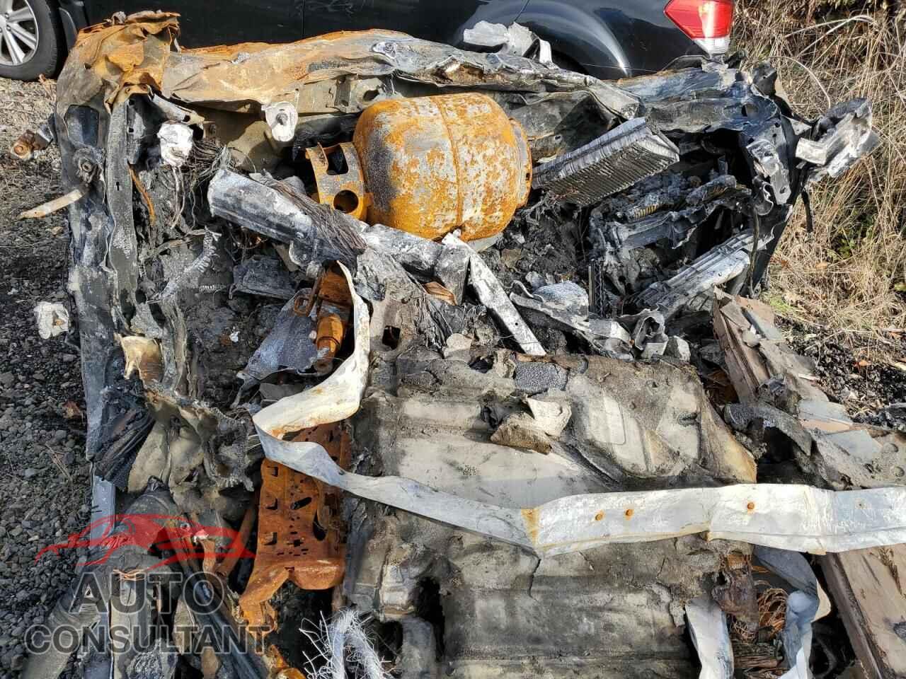 PORSCHE CAYENNE 2024 - WP1AA2AY3RDA12729