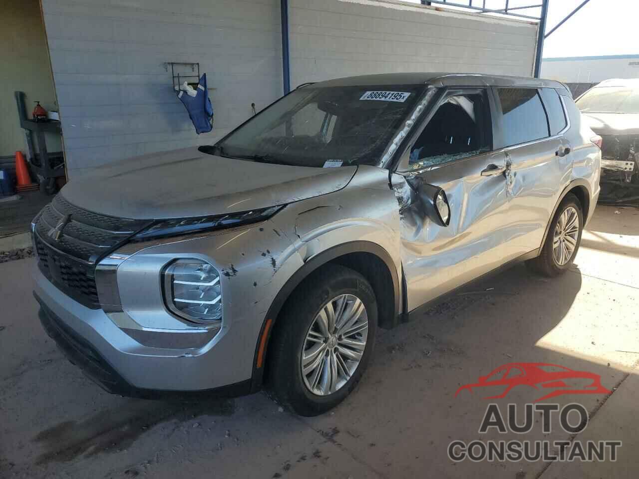 MITSUBISHI OUTLANDER 2022 - JA4J3TA80NZ002698