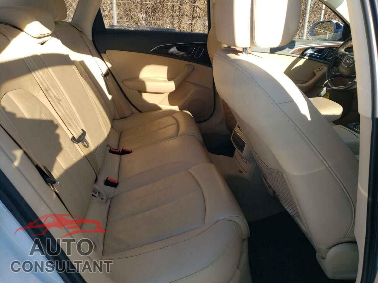 AUDI A6 2012 - WAUGGAFC5CN158047