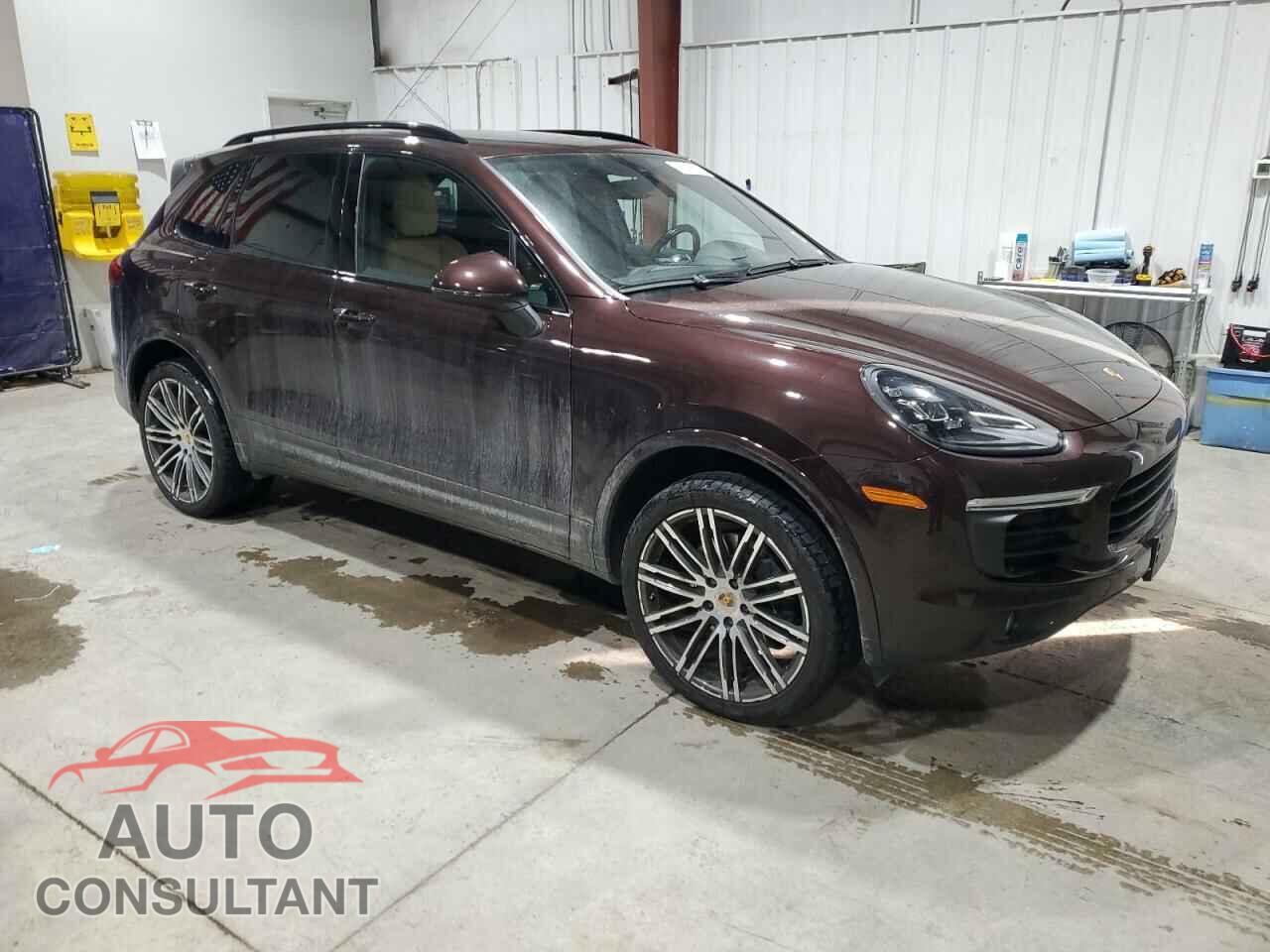 PORSCHE CAYENNE 2017 - WP1AA2A24HKA91141