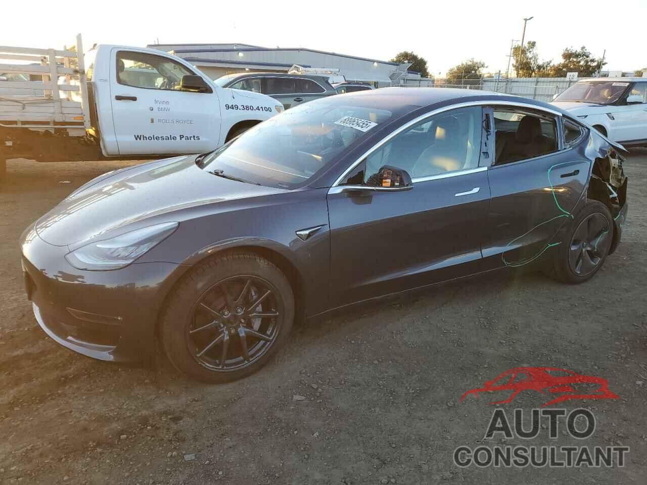 TESLA MODEL 3 2019 - 5YJ3E1EB2KF205662