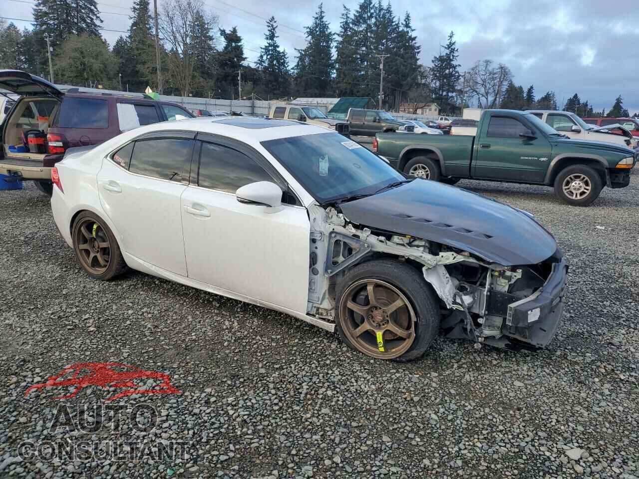 LEXUS IS 2015 - JTHCE1D24F5007625
