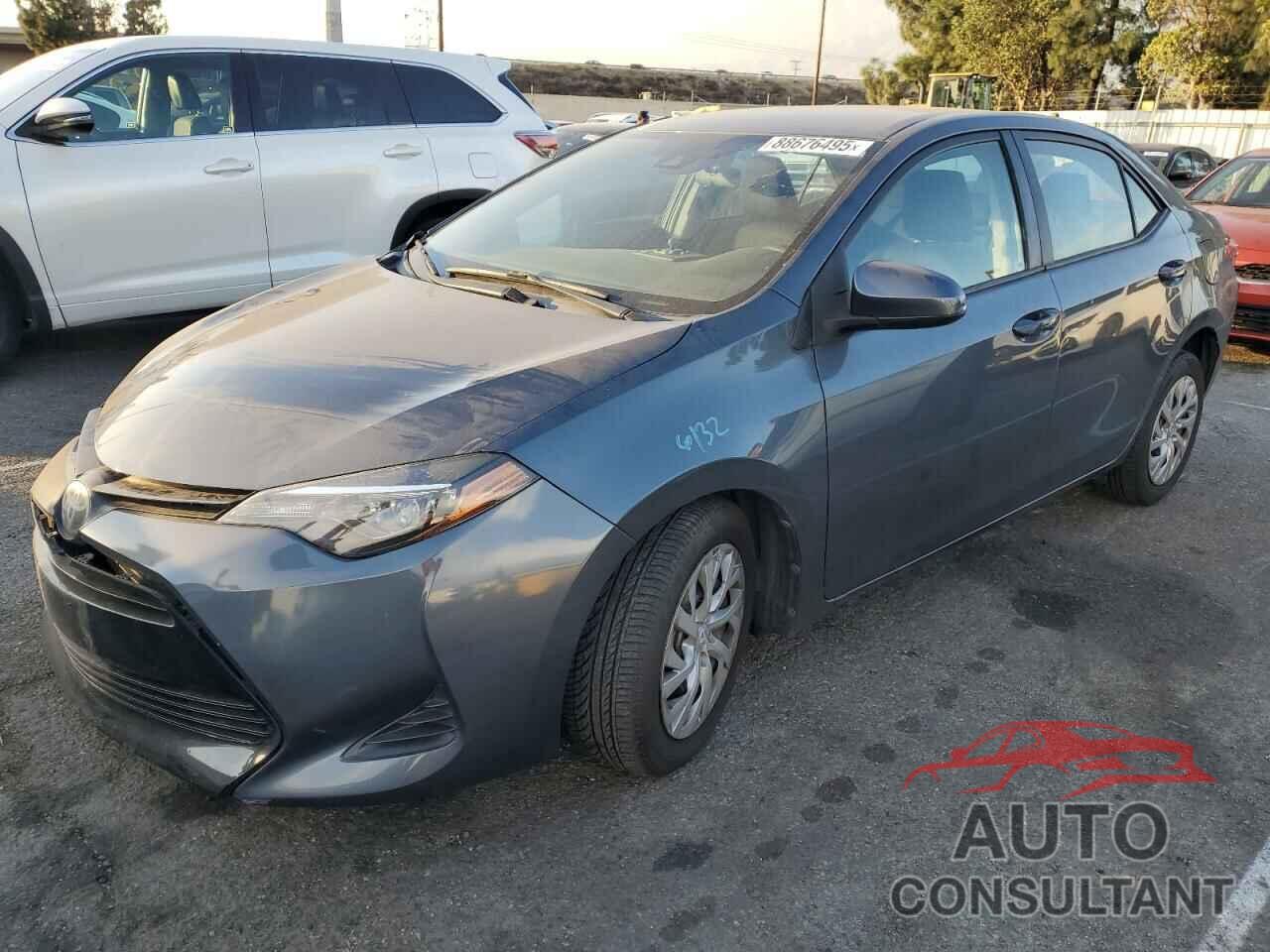 TOYOTA COROLLA 2019 - 2T1BURHEXKC243342