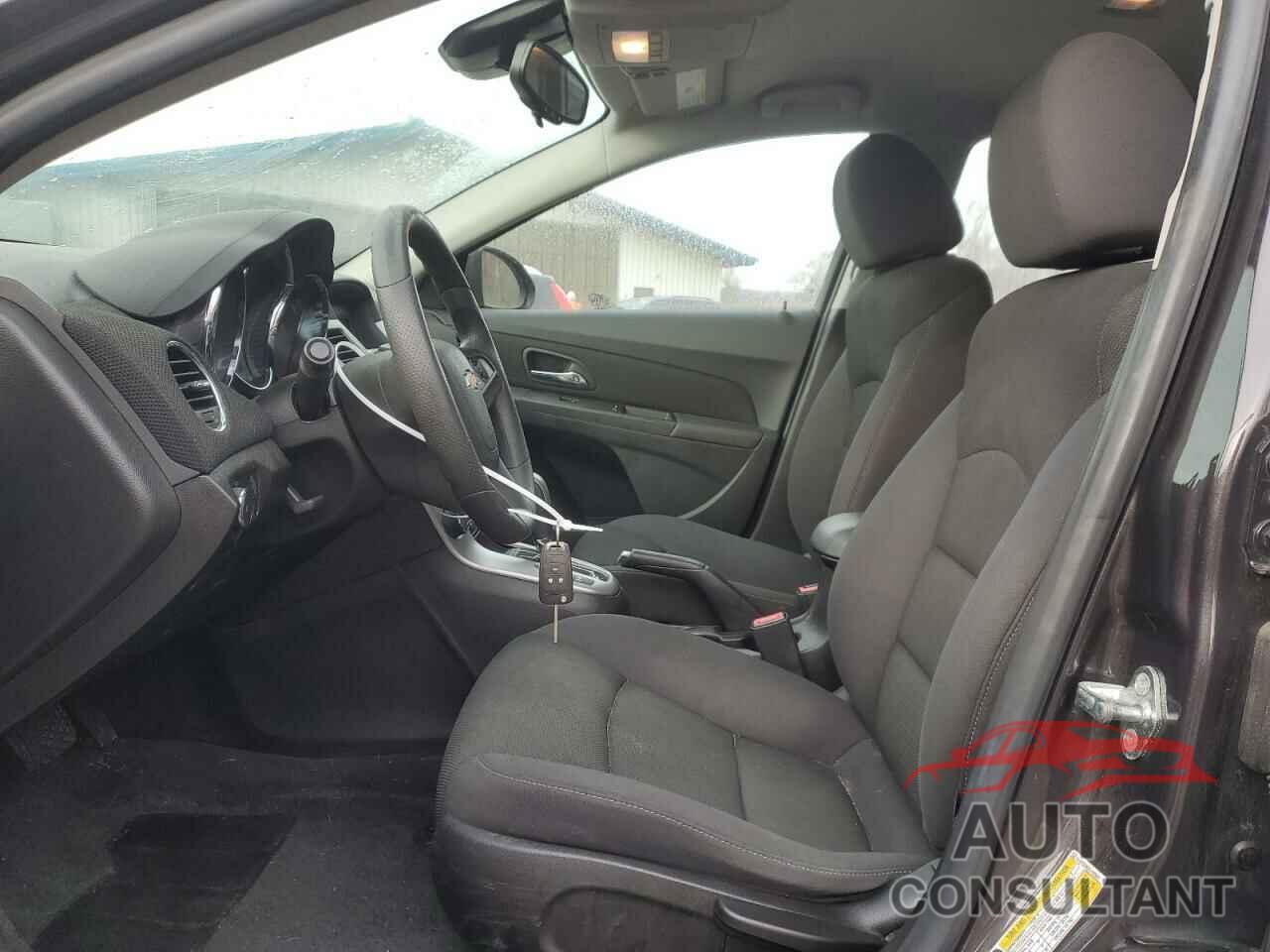 CHEVROLET CRUZE 2016 - 1G1PE5SB2G7162007