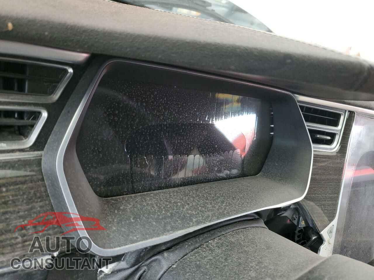 TESLA MODEL S 2015 - 5YJSA1S21FF096032