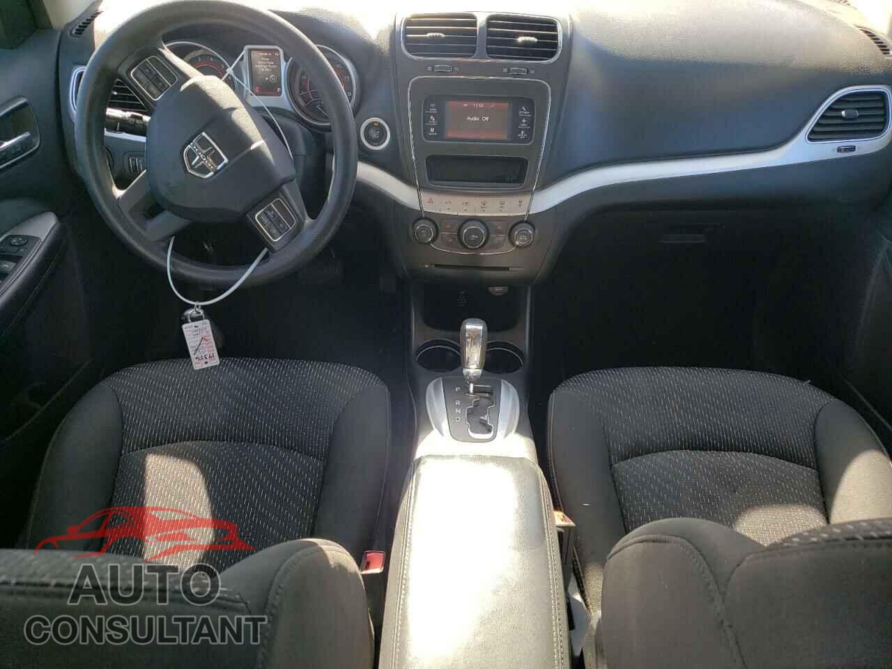 DODGE JOURNEY 2017 - 3C4PDDBG5HT525252