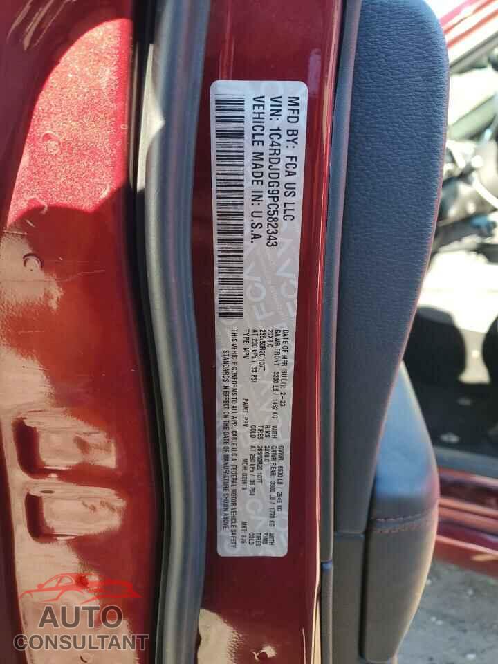 DODGE DURANGO 2023 - 1C4RDJDG9PC582343
