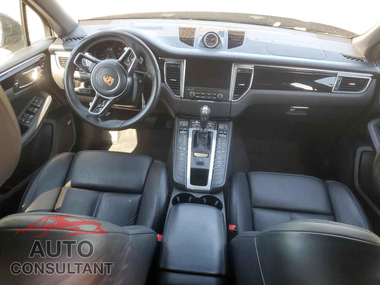PORSCHE MACAN 2018 - WP1AA2A59JLB07585