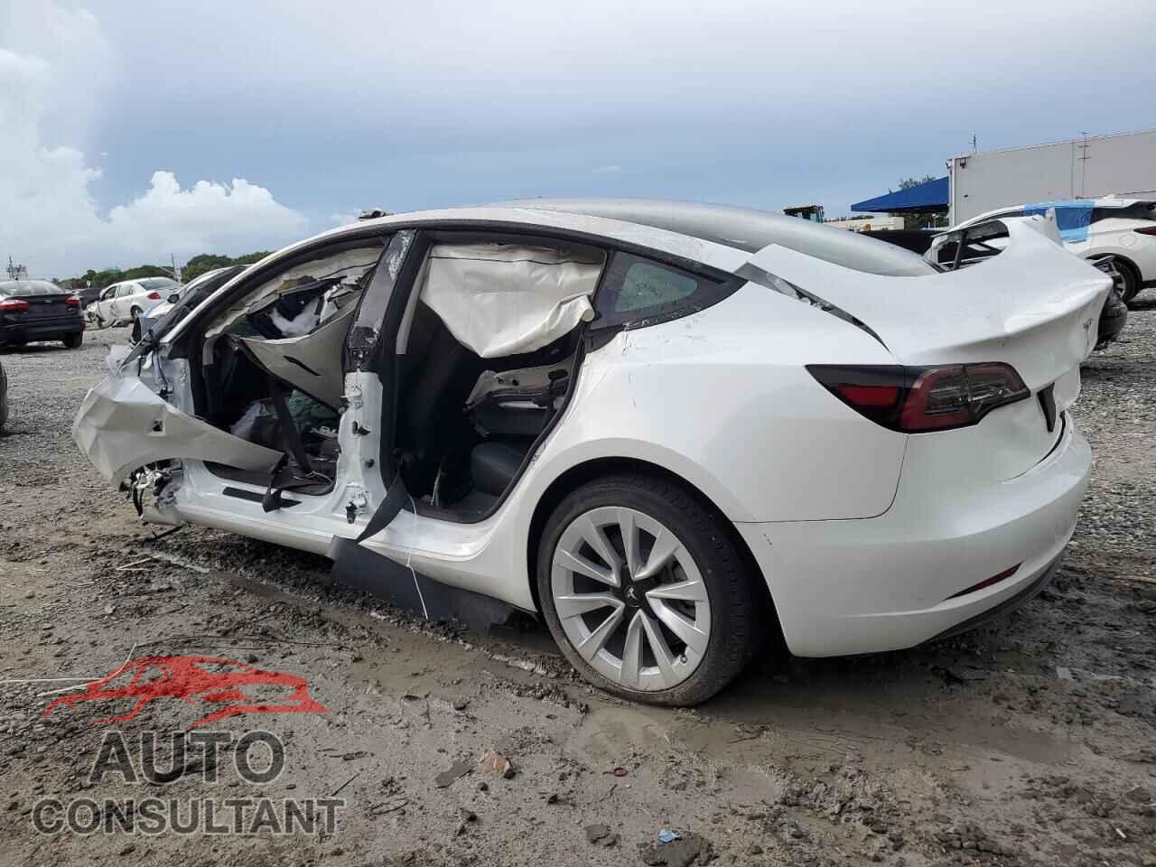 TESLA MODEL 3 2023 - 5YJ3E1EA4PF551663