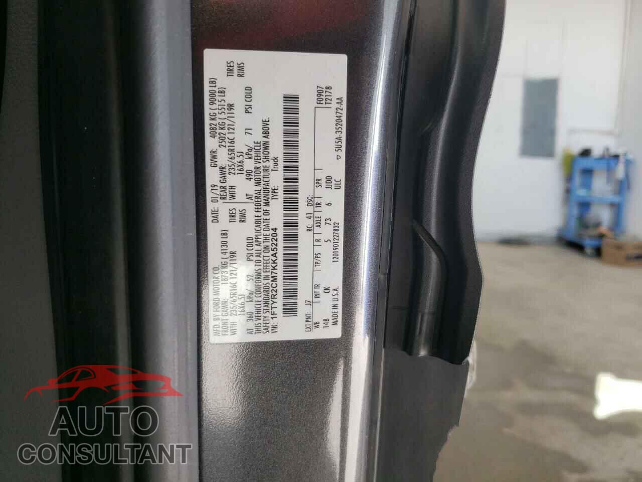 FORD TRANSIT 2019 - 1FTYR2CM7KKA52204
