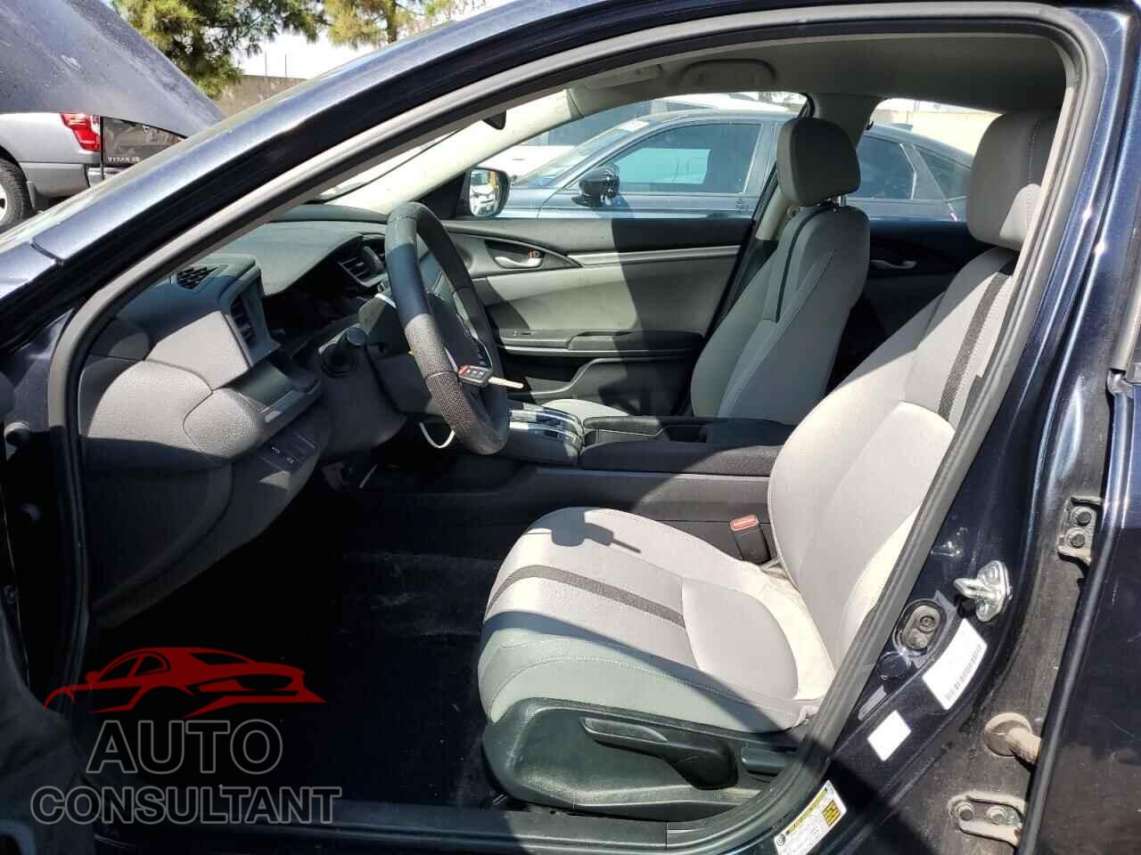 HONDA CIVIC 2017 - 2HGFC2F51HH541339