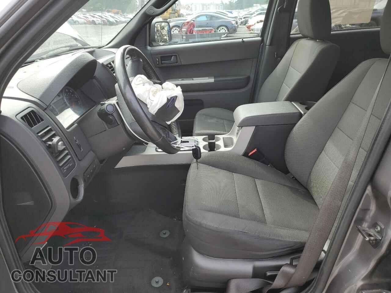 FORD ESCAPE 2012 - 1FMCU9DG6CKB43584