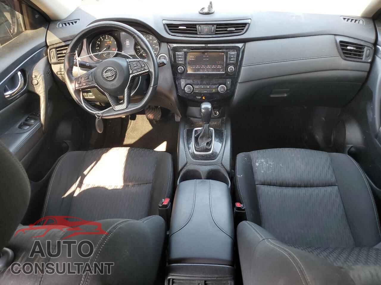 NISSAN ROGUE 2018 - KNMAT2MV0JP620501