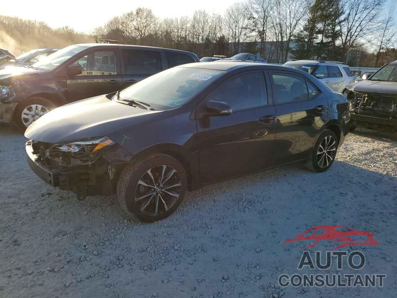 TOYOTA COROLLA 2018 - 2T1BURHEXJC008342