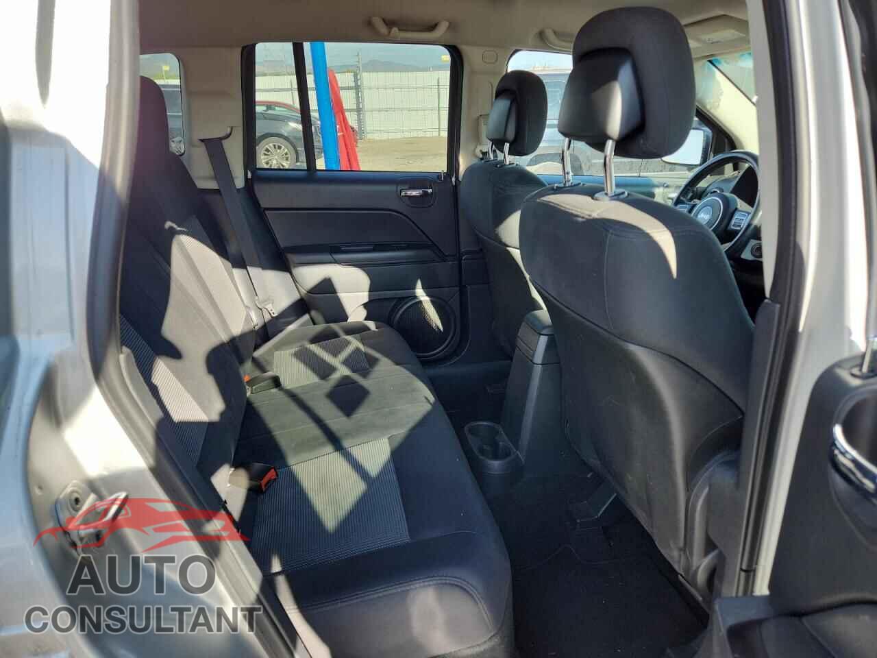 JEEP COMPASS 2011 - 1J4NF1FB0BD145547