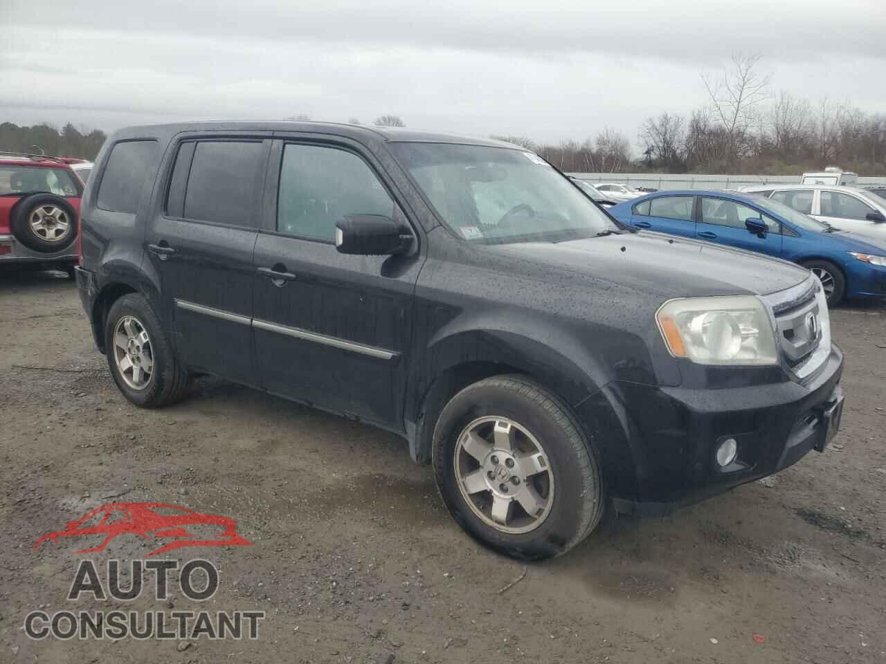 HONDA PILOT 2011 - 5FNYF4H93BB026155