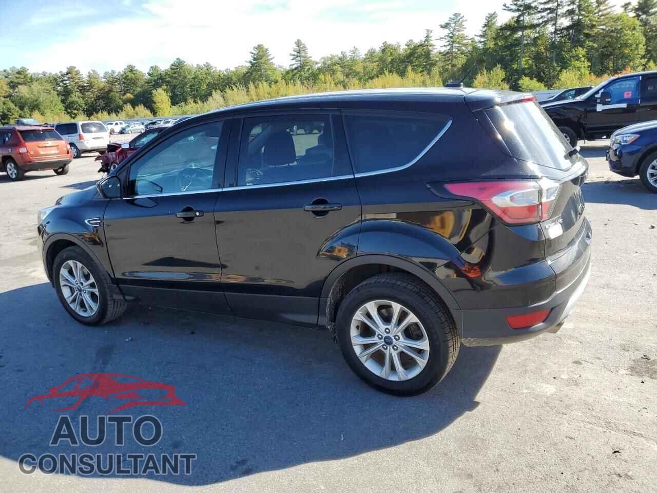 FORD ESCAPE 2017 - 1FMCU9GD7HUC40693