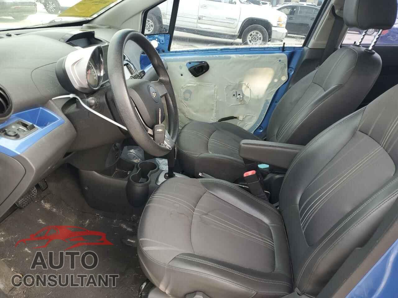 CHEVROLET SPARK 2015 - KL8CD6S98FC761388